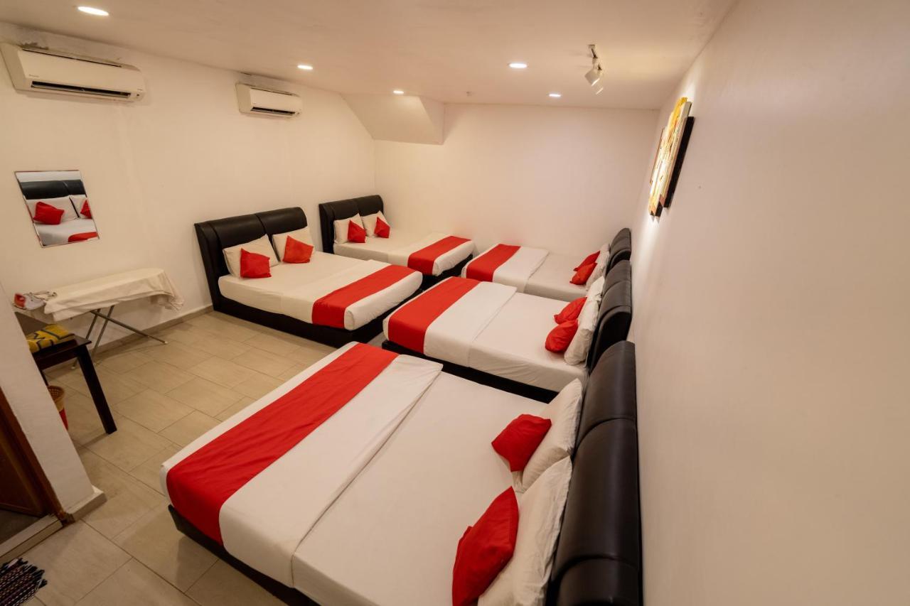 Mary J Hotel Family 10 Pax Room 코타바하루 외부 사진