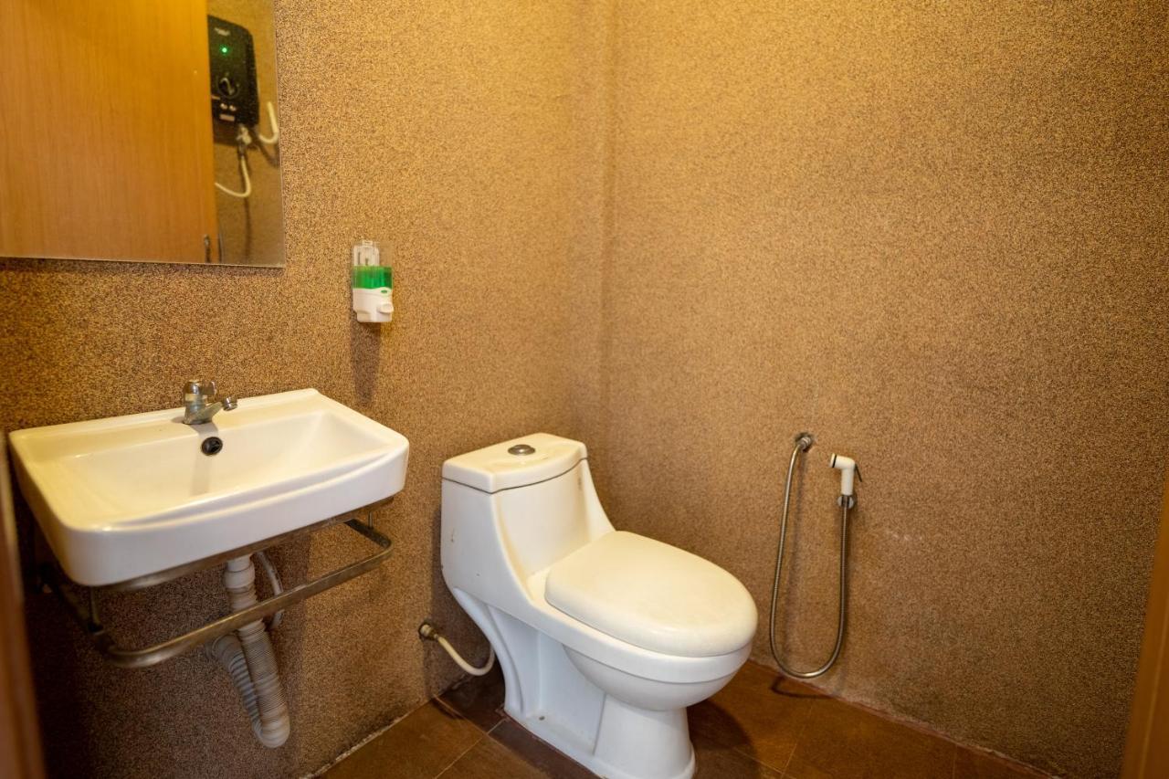 Mary J Hotel Family 10 Pax Room 코타바하루 외부 사진